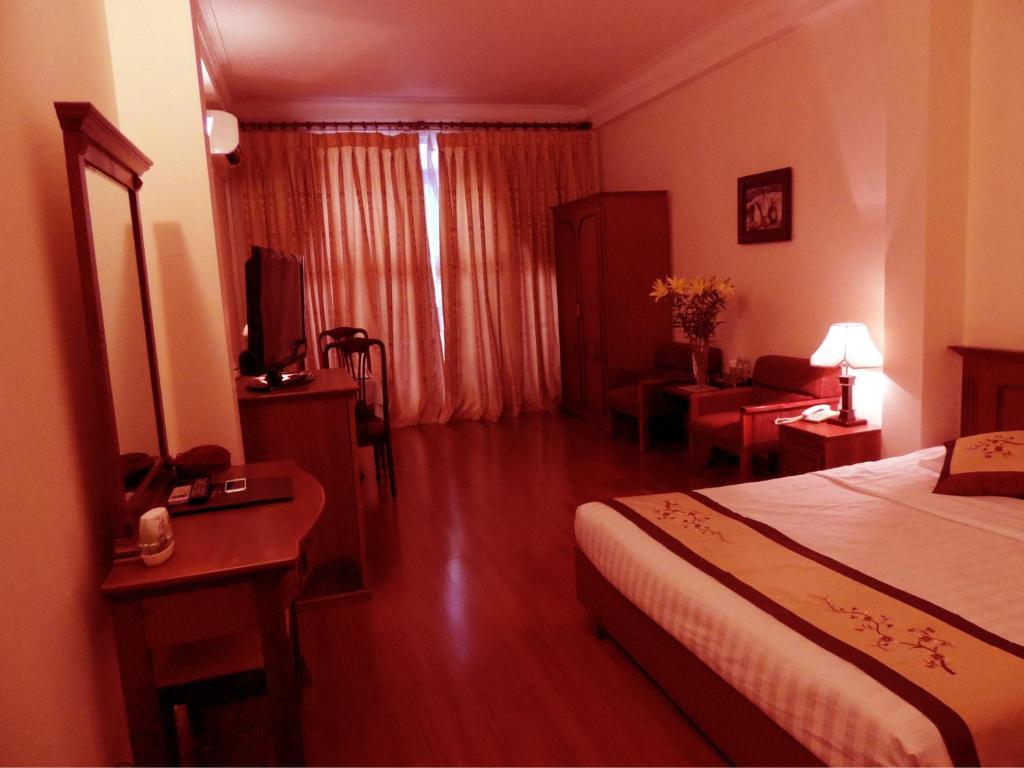 Business Saigon Hotel 2*