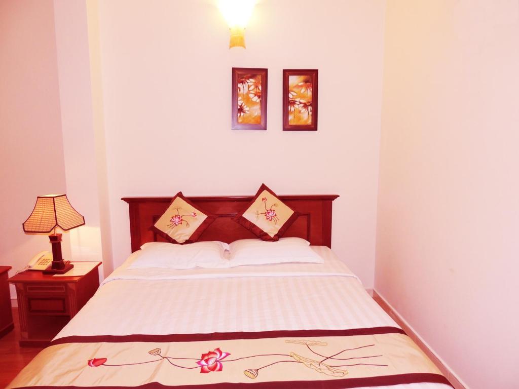 Business Saigon Hotel