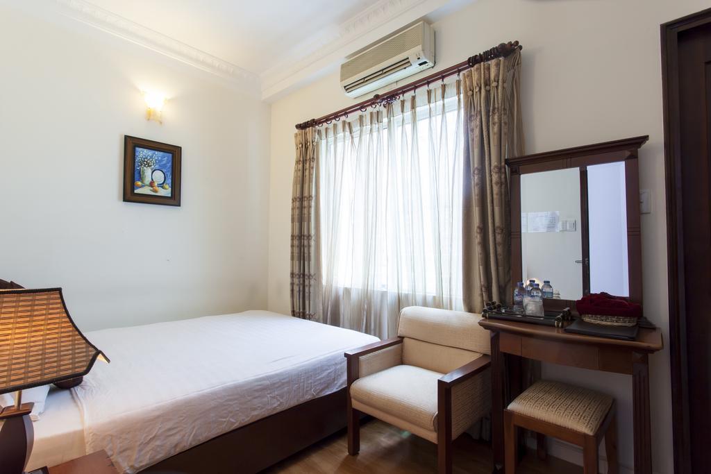 Khách sạn Business Saigon TP. Hồ Chí Minh